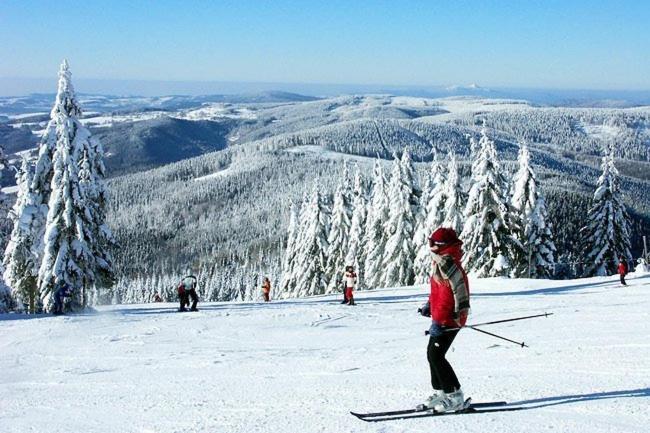Ski Lift *